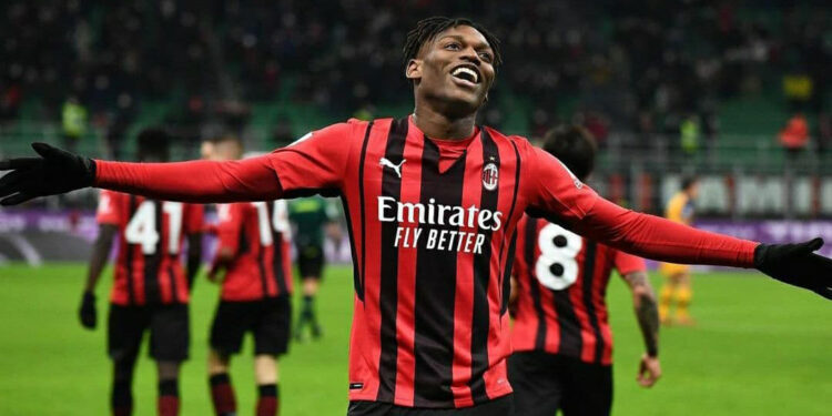 آ ث میلان آ اس رم