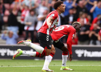 ساوتهمپتون ناتینگهام فارست