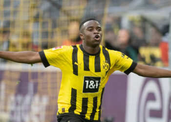 ماینتس بورسیا دورتموند