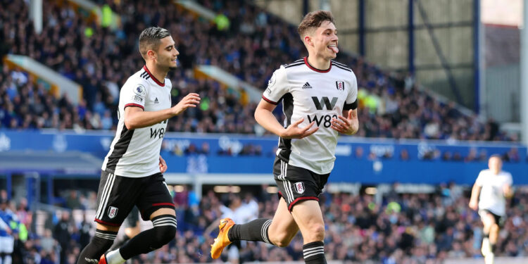 فولام لیدزیونایتد