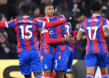 کریستال پالاس لسترسیتی