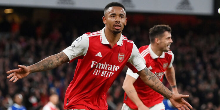 آرسنال نیوکاسل