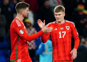 ارمنستان - ولز