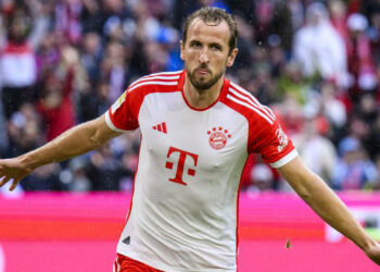 بایرن مونیخ - اشتوتگارت