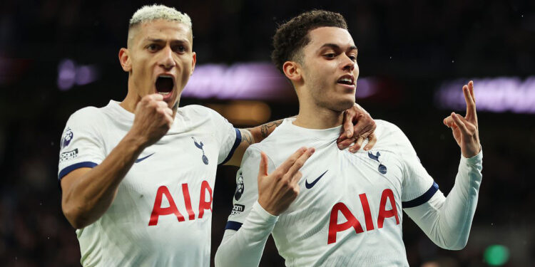 تاتنهام - ولورهمپتون